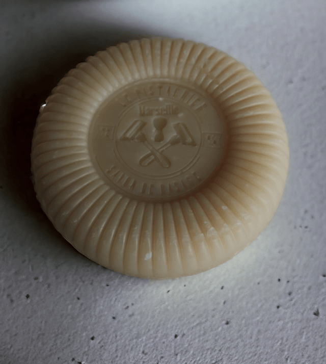 Savon à Barbe à l’huile de pistache 110 gr