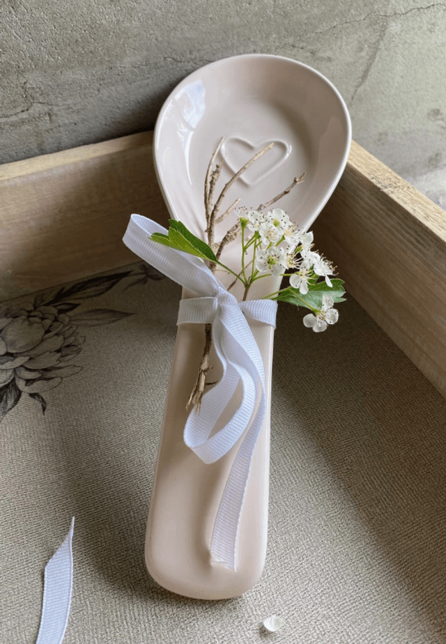 Repose cuillère beige